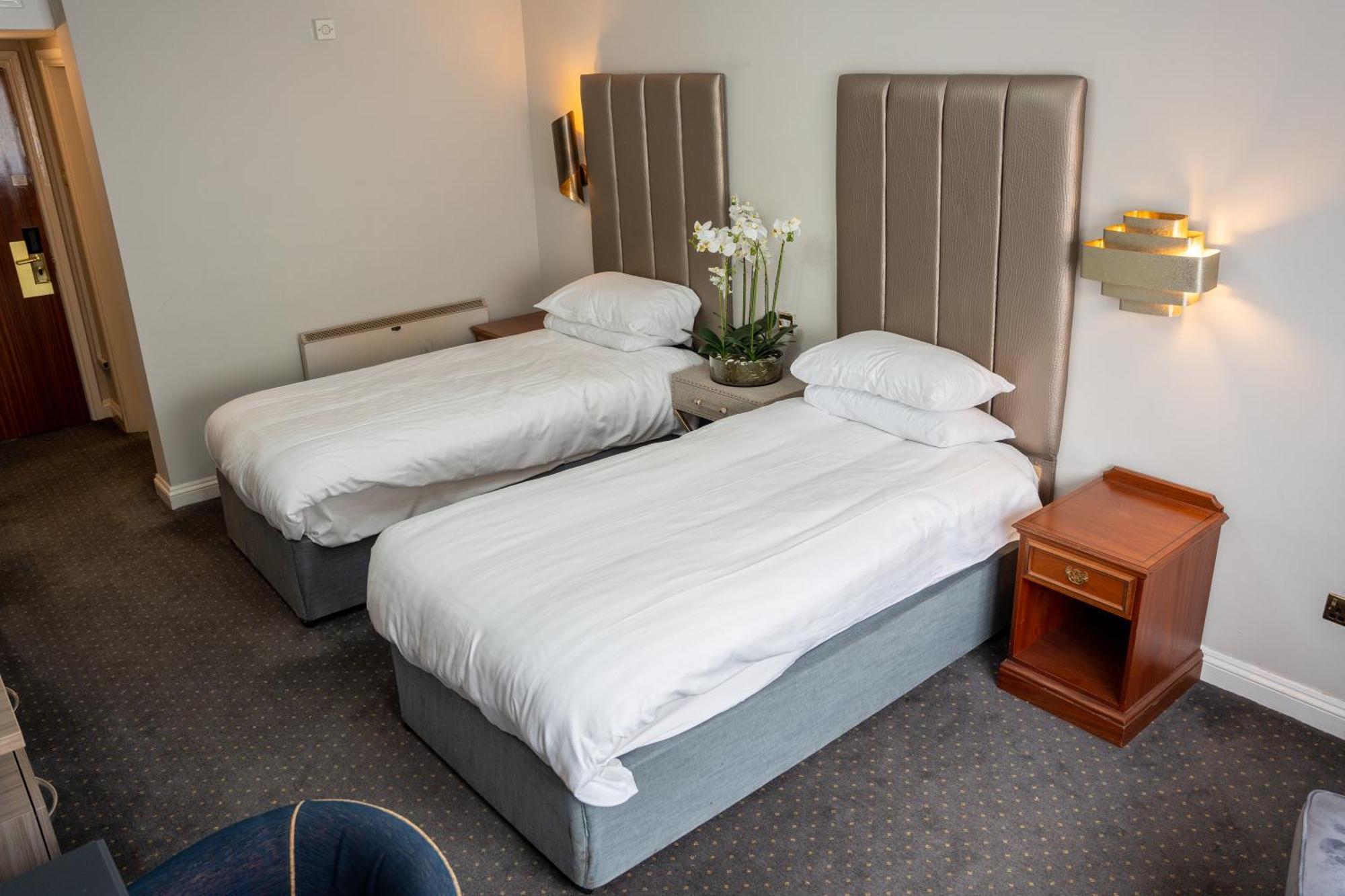 The Pear Tree Inn & Country Hotel Hindlip Εξωτερικό φωτογραφία